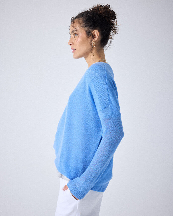 Absolut Cashmere Angelica V Neck Jumper in Horizon Blue