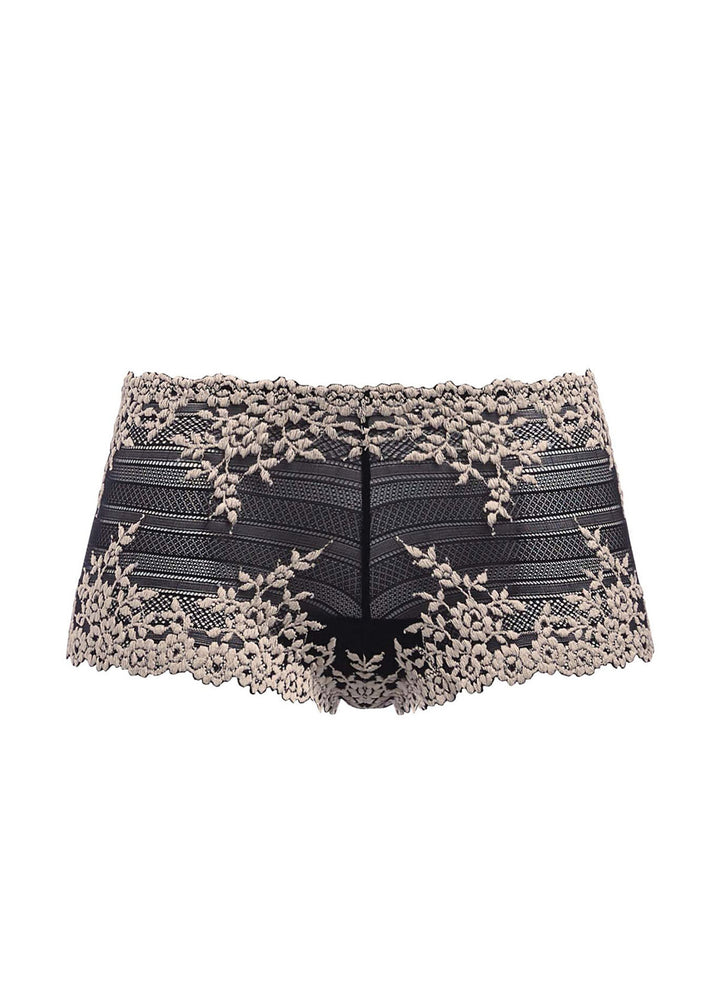 Wacoal Embrace Lace Boy Short in Black