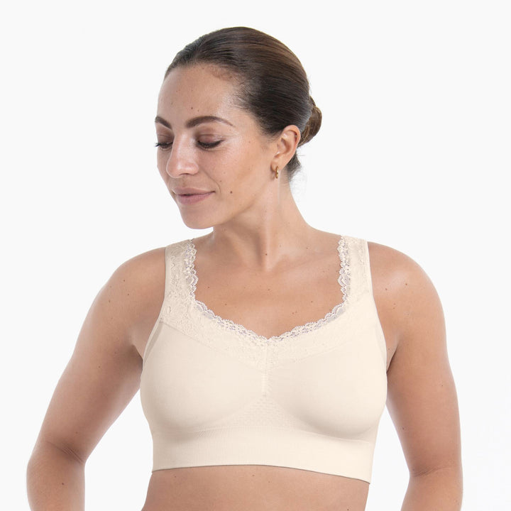 Anita Lotta Lace Soft Cup Wireless Mastectomy Bra in Crystal