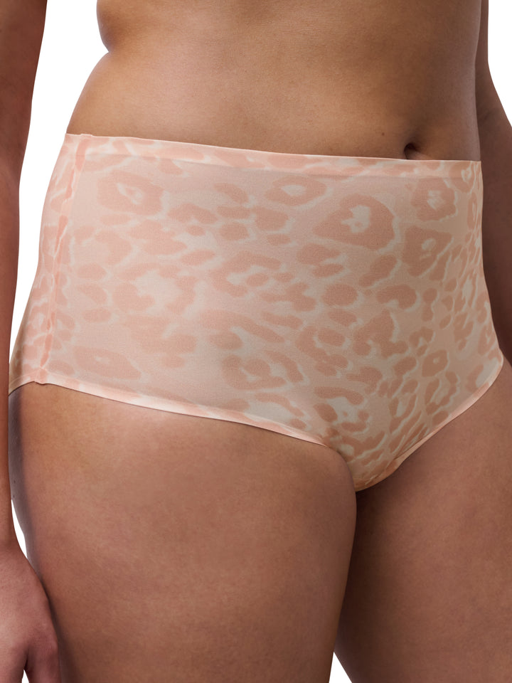 Chantelle Soft Stretch High Leg Brief in Leo Blush