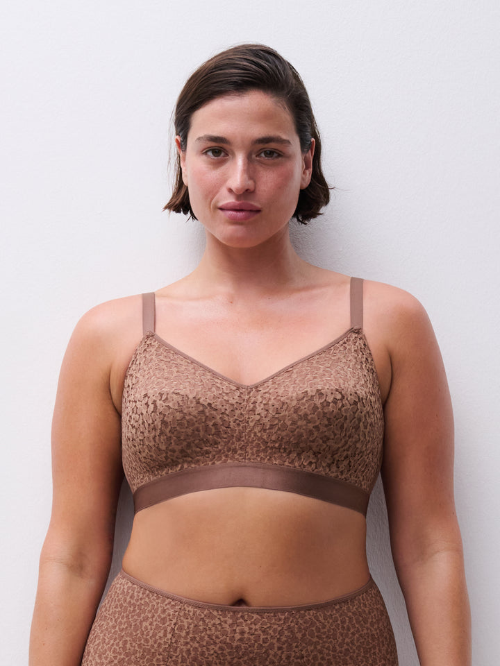 Chantelle Norah Wireless Support Bra in Wild Brown