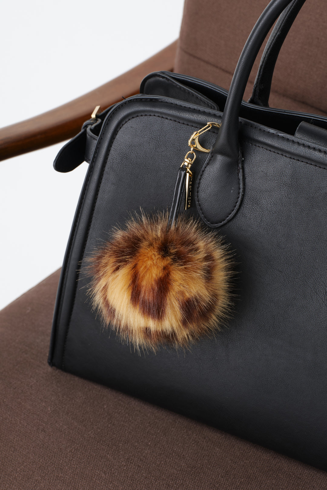 Helen Moore Faux Fur Pom Pom Key Ring in Leopard