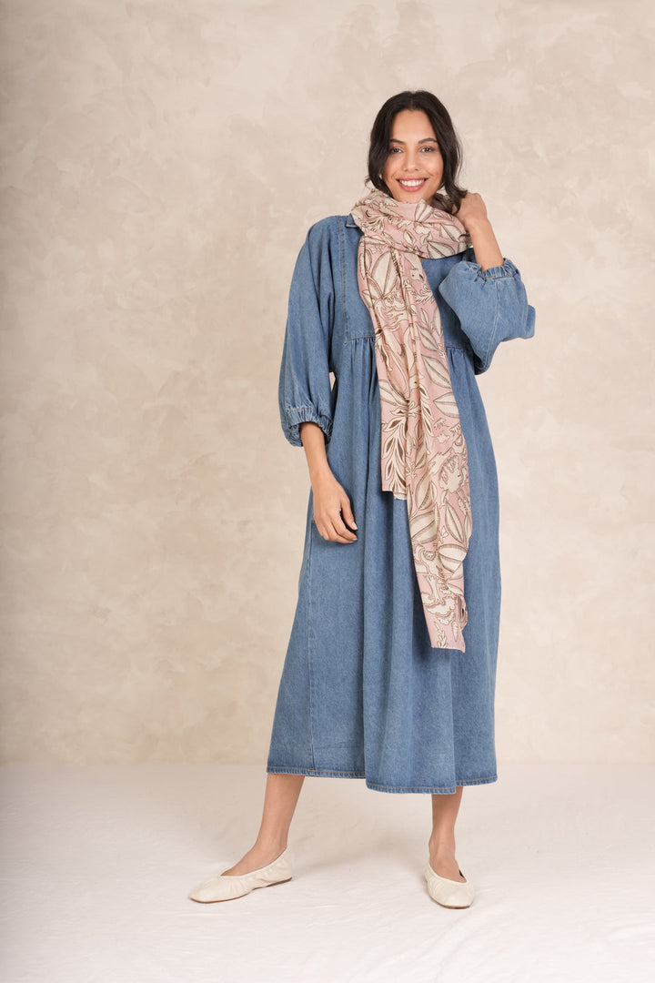 One Hundred Stars Scarf in Sphinx Pink