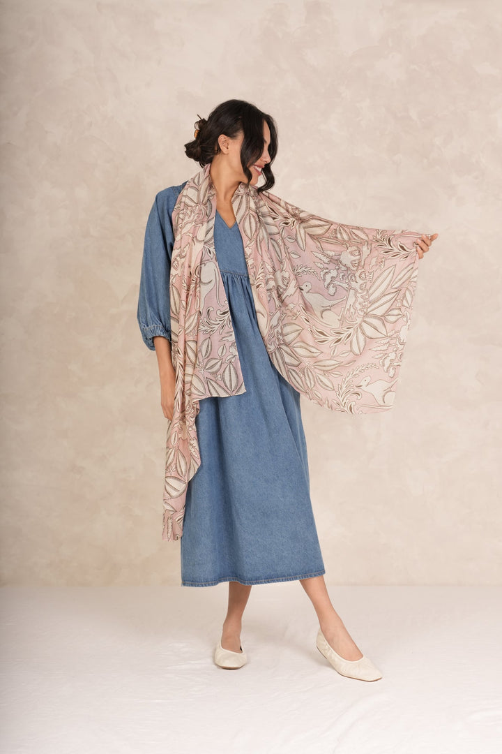 One Hundred Stars Scarf in Sphinx Pink