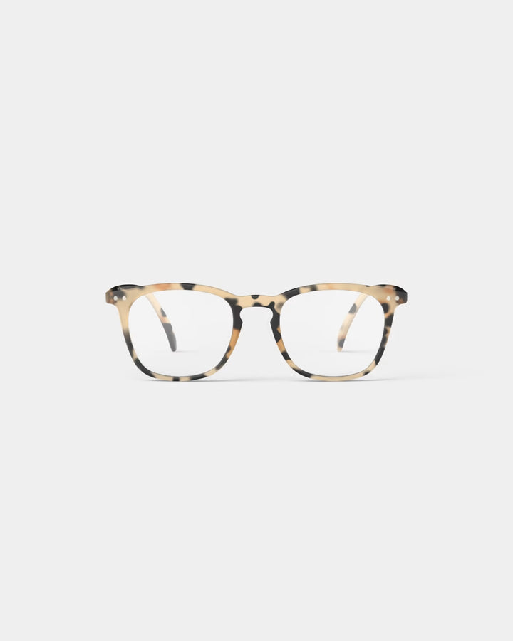 IZIPIZI #E The Trapeze Reading Glasses in Light Tortoise