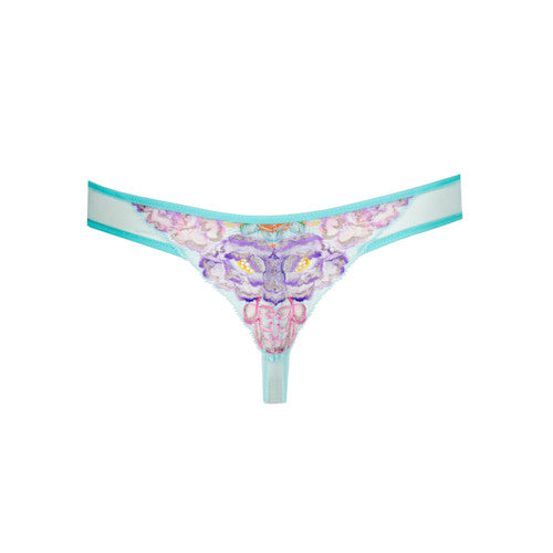 Marie Jo Lisbeth Thong in Clearwater