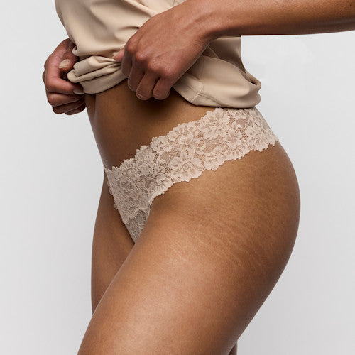 Marie Jo Soft Studio Lace Thong in Caffe Latte