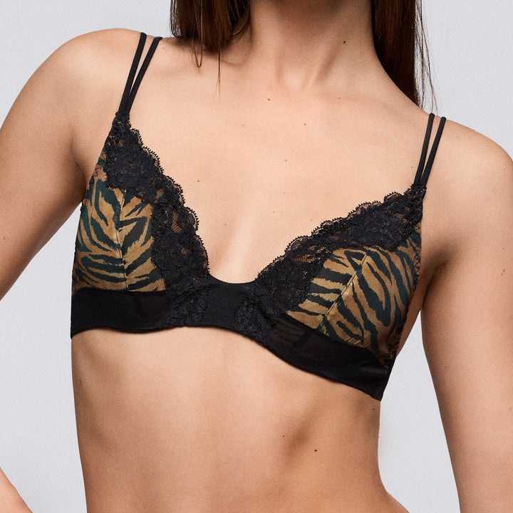 Sarda Bremer Plunge Bra in Wild
