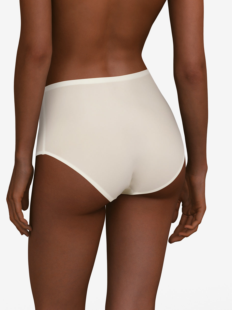 Chantelle Soft Stretch High Waist Brief in Ivory